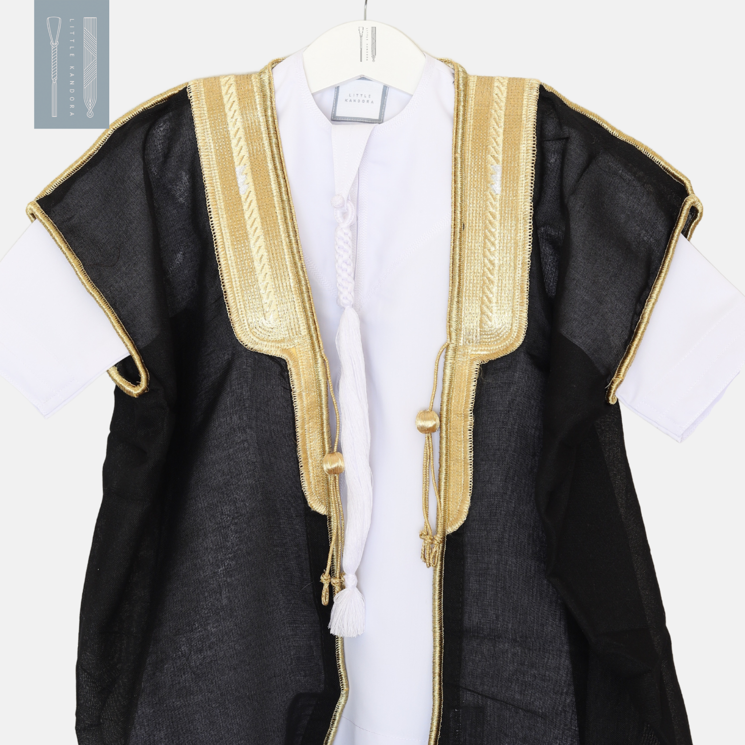 Black Bisht